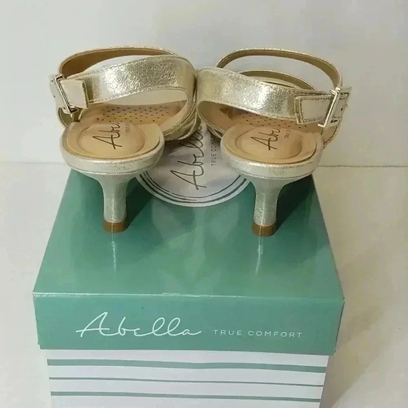 Abella strappy ankle strap sandals nwb - Picture 5 of 9